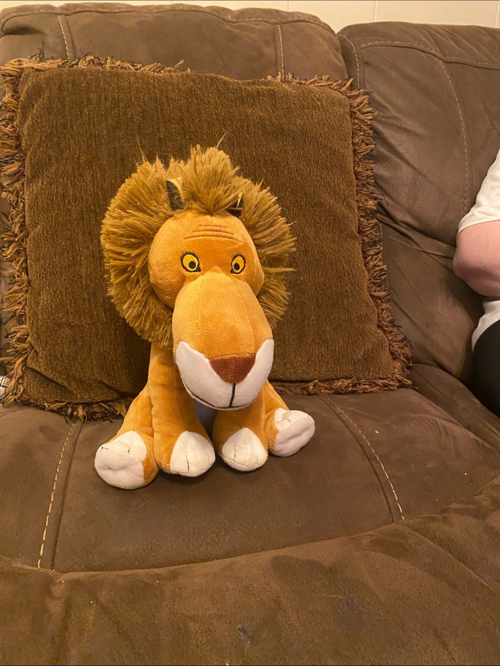 Kohl's Yellow and Brown Plush Lion Stuffed Animal
